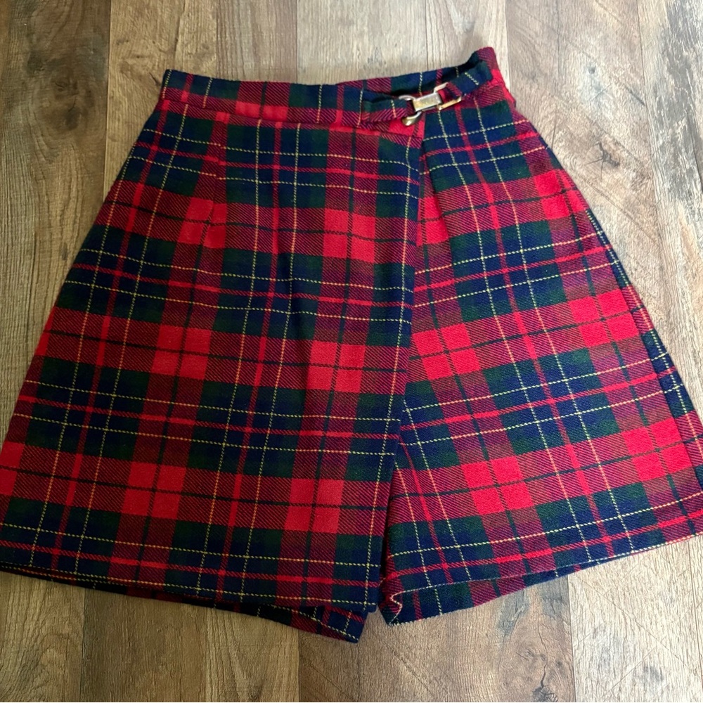 Plaid Red & Navy Women’s Skort with Buckle Waist